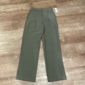 Old Navy Extra High Waisted Taylor Wide Leg Trouser